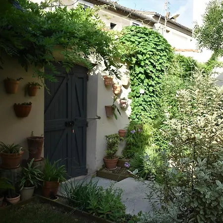 Midi03 ベッド・アンド・ブレックファスト